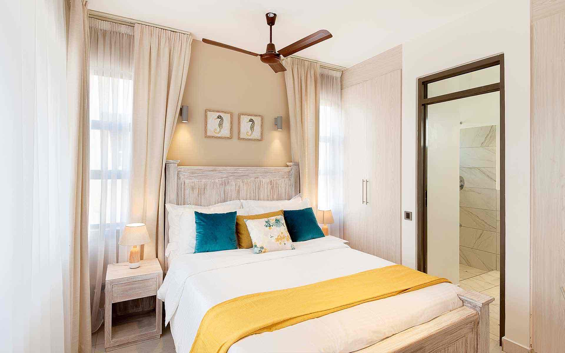 https://vipingodevelopment.com/wp-content/themes/vipingo/images/webp_images/awali_bedroom_1.webp